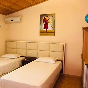 https://hotel-redi.albaniahotels.org